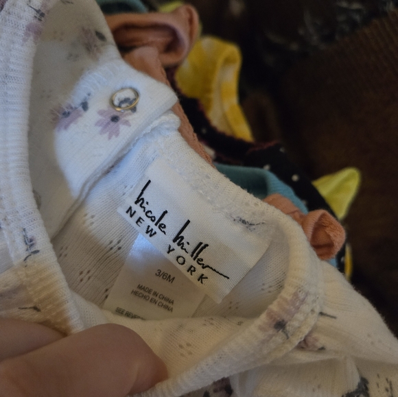 40+ Baby Girl Bundle - Picture 3 of 9